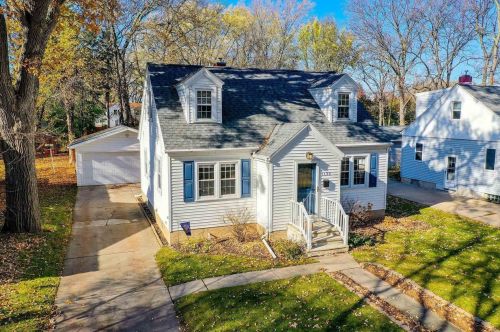 1132 14th Ave, Green Bay WI  54304-2532 exterior