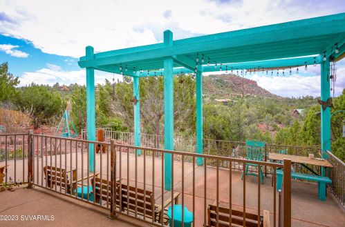 105 Castle Rock Trl, Sedona AZ 86336-6820 exterior