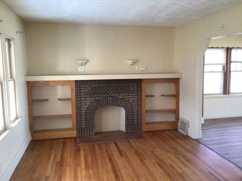 1626 Ashton Ave, Hermitage, PA 16150-1026