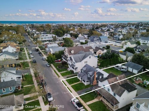 511 12th Ave, Belmar, NJ 07719-2421