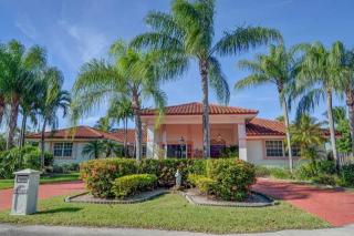 13562 109th Pl, Miami, FL 33176-6000