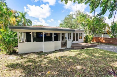 45 103 St, Miami FL 33138-2457 exterior