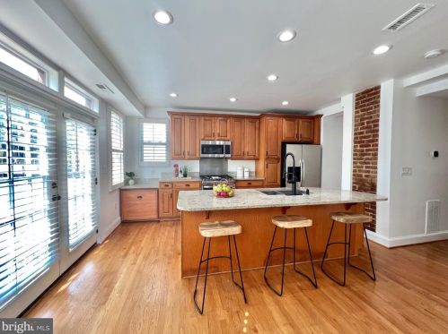 720 Taylor St, Washington DC  20017-2005 exterior