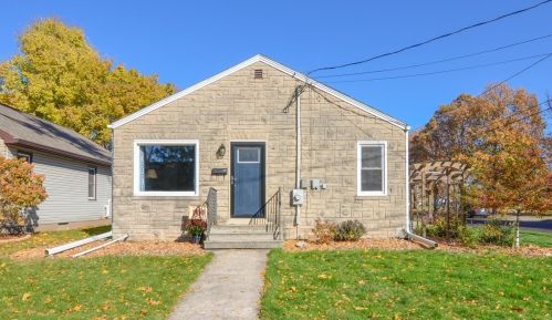 1663 Mason Way, Green Bay, WI 54302-2721