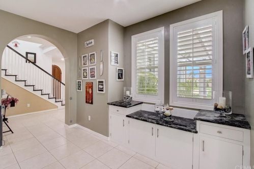 5391 Evening Sky Dr, Simi Valley CA  93063-5744 exterior
