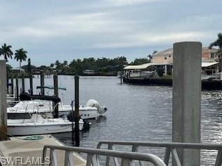 221 Sunrise Cay, Naples, FL 34114-9647