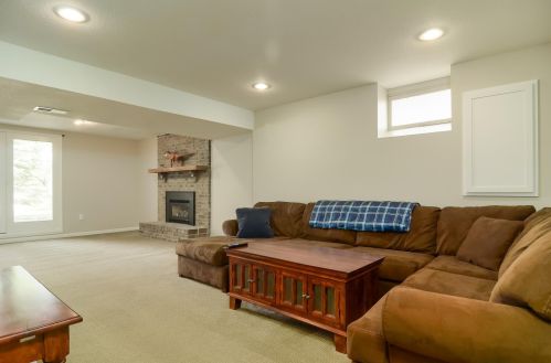 1282 Donegal Dr, Saint Paul MN 55125-3306 exterior