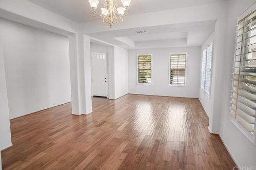19718 Byrne Pl, Santa Clarita, CA 91350-3874