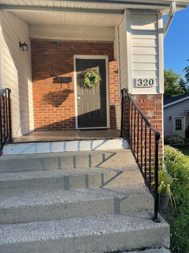 320 Seminole Rd, Bellefontaine, OH 43311-2265