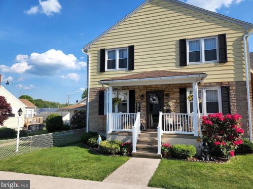 412 Samuels Ave, Hazle Township, PA 18201-7452