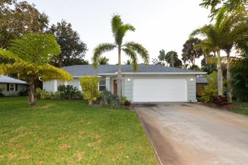 543 23rd St, Vero Beach FL  32962-8312 exterior