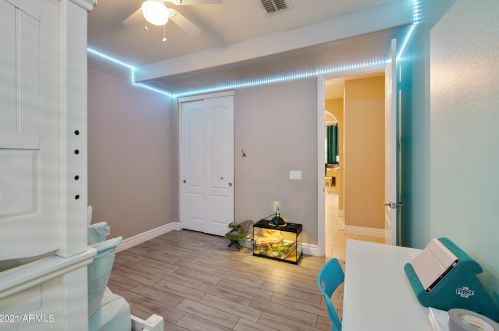 4325 Glacier Pl, Chandler AZ 85249-0503 exterior