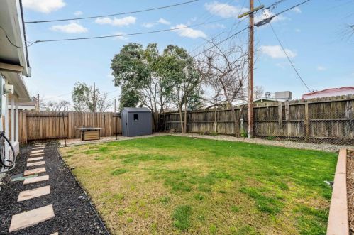 3832 El Oro St, North Highlands CA  95660-4815 exterior