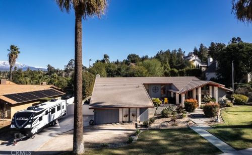 1672 Smiley Heights Dr, Redlands CA  92373-6533 exterior