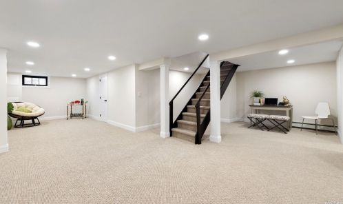 40 West Dr, San Remo NY  11754-3815 exterior