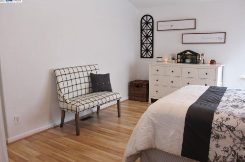 28378 Bradshire Rd, Hayward CA  94545-4818 exterior