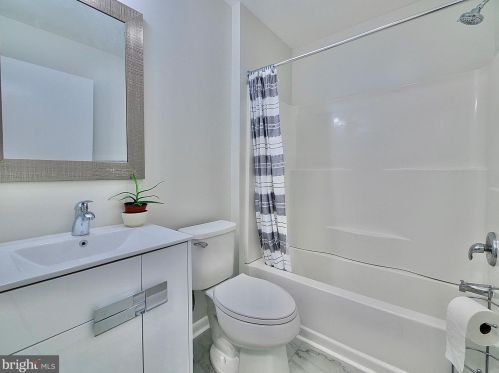 1694 Bethel Rd, Boothwyn PA  19060-2049 exterior