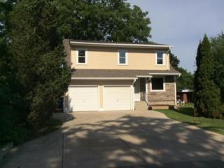 925 Harvey Ave, Brookfield, WI 53005-7219