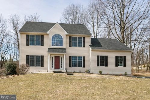 1375 Steeple Chase Rd, Downingtown, PA 19335-3699