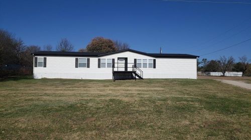 6501 Anns Ln, Weatherford, TX 76085-3700