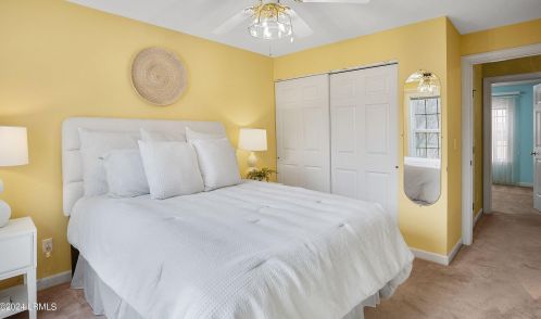 1089 Otter Cir, Beaufort SC  29902-5861 exterior