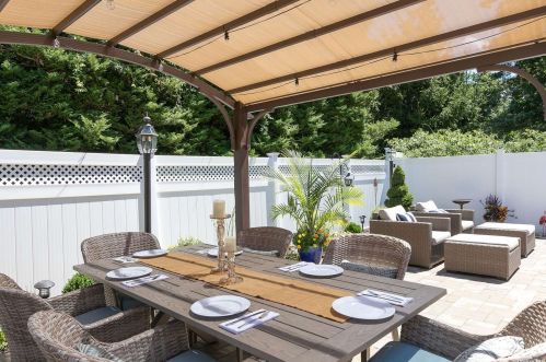 363 Tyler Ave, Miller Place, NY 11764-3422