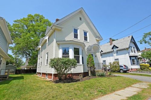 21 Williams Ave, Providence, RI 02905-3413