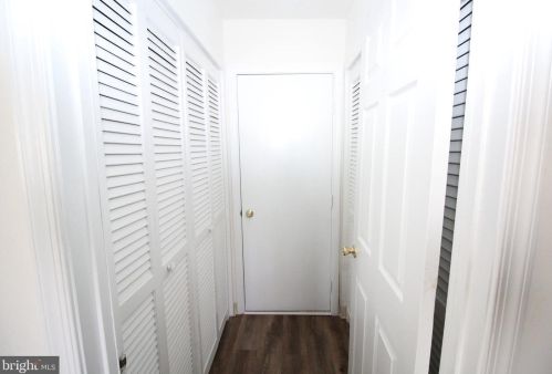 1417 Farmview Dr, Dover DE  19904-3390 exterior