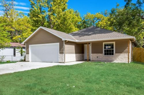 1506 Buffalo Ave, Cleburne, TX 76033-4408
