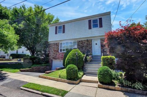 75 Maple Ave, New Rochelle, NY 10803-1041