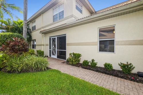3914 Loblolly Bay Dr, Naples, FL 34114-3500