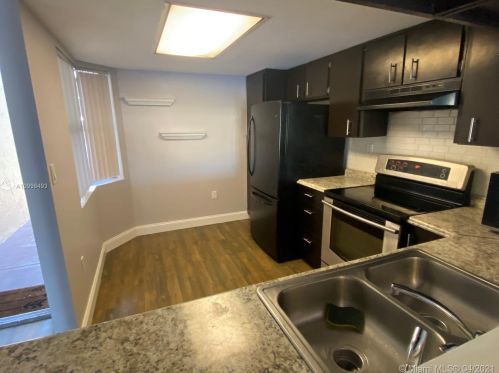 331 113th Way, Hollywood, FL 33025-3435