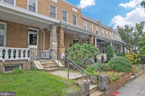 1814 A St, Washington, DC 20003-1705