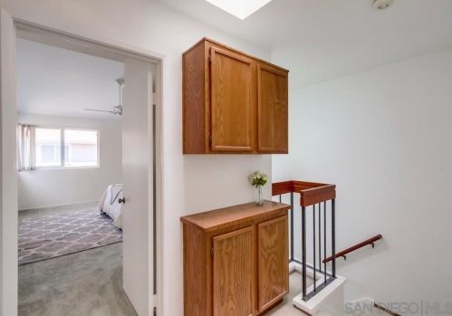 3275 Old Bridgeport Way, San Diego CA  92111-7733 exterior