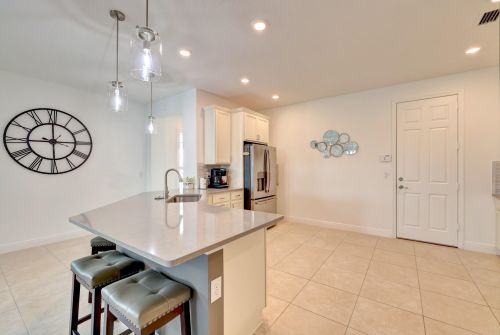 9516 Royal Poinciana Dr, Port Saint Lucie FL  34987-2506 exterior