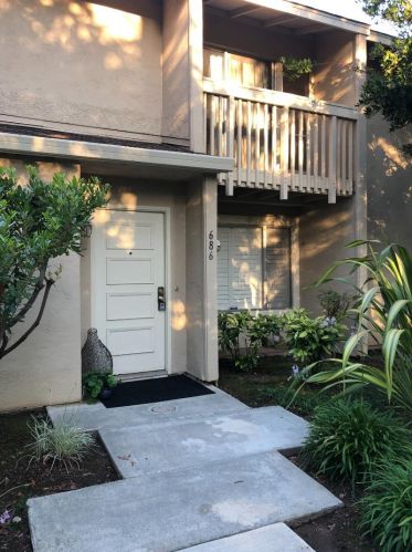 686 Picasso Ter, Sunnyvale, CA 94087-2810