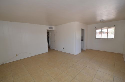 4650 19th St, Tucson AZ  85711-4878 exterior
