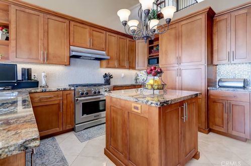 30525 Rhone Dr, Rancho Palos Verdes CA  90275-5742 exterior