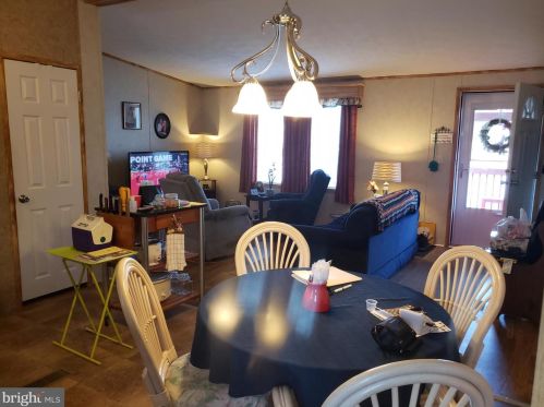 36 Hazel Cir, Navy Sup Dpt PA 17050-3634 exterior