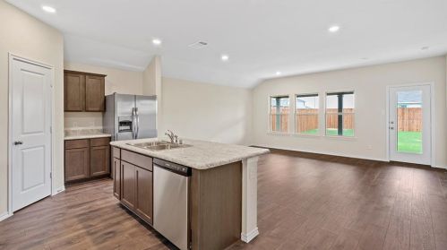 3032 Grand Gulf Rd, Fort Worth, TX 76123-2638