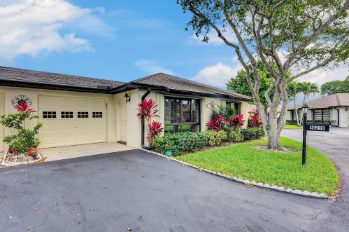 4829 Dovewood Pl, Boynton Beach, FL 33436-4013