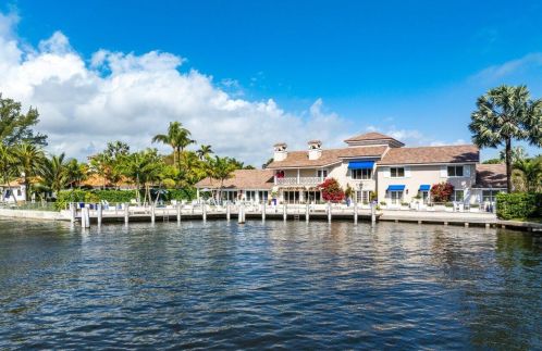 23 Hidden Harbour Dr, Delray Beach, FL 33483-7244