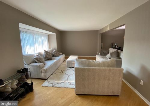 362 Bolton Rd, East Windsor NJ  08520-5507 exterior