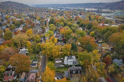 201 Grant St, Sewickley PA  15143-1330 exterior
