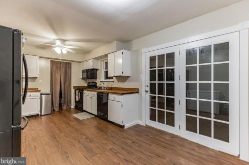 602 Hunter Blvd, Browns Mills NJ  08015-1922 exterior