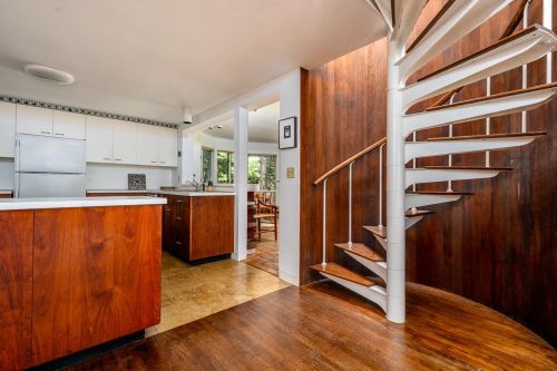 2163 Old Kings Hwy, Wellfleet MA 02667-7823 exterior