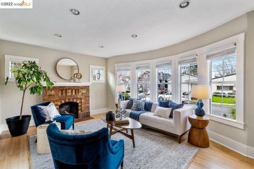2424 67th Ave, Oakland, CA 94605-2330