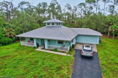 4735 28th Ave, Naples, FL 34117-6813