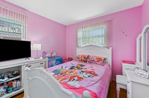 65-09 Beach Channel Dr, Far Rockaway NY  11691-2402 exterior