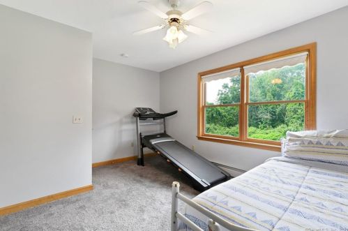 54 Jacobson Farm Rd, East Hampton CT  06424-1659 exterior